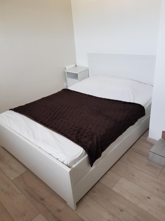 Maison Charnay Les Macon 3 Chambres Kültér fotó